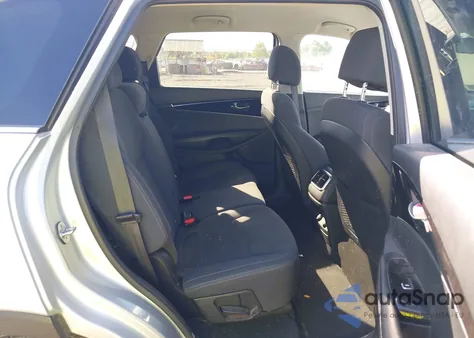 2017 Kia Sorento 3.3L Lx из США, поврежденный, VIN 5XYPGDA56HG313104